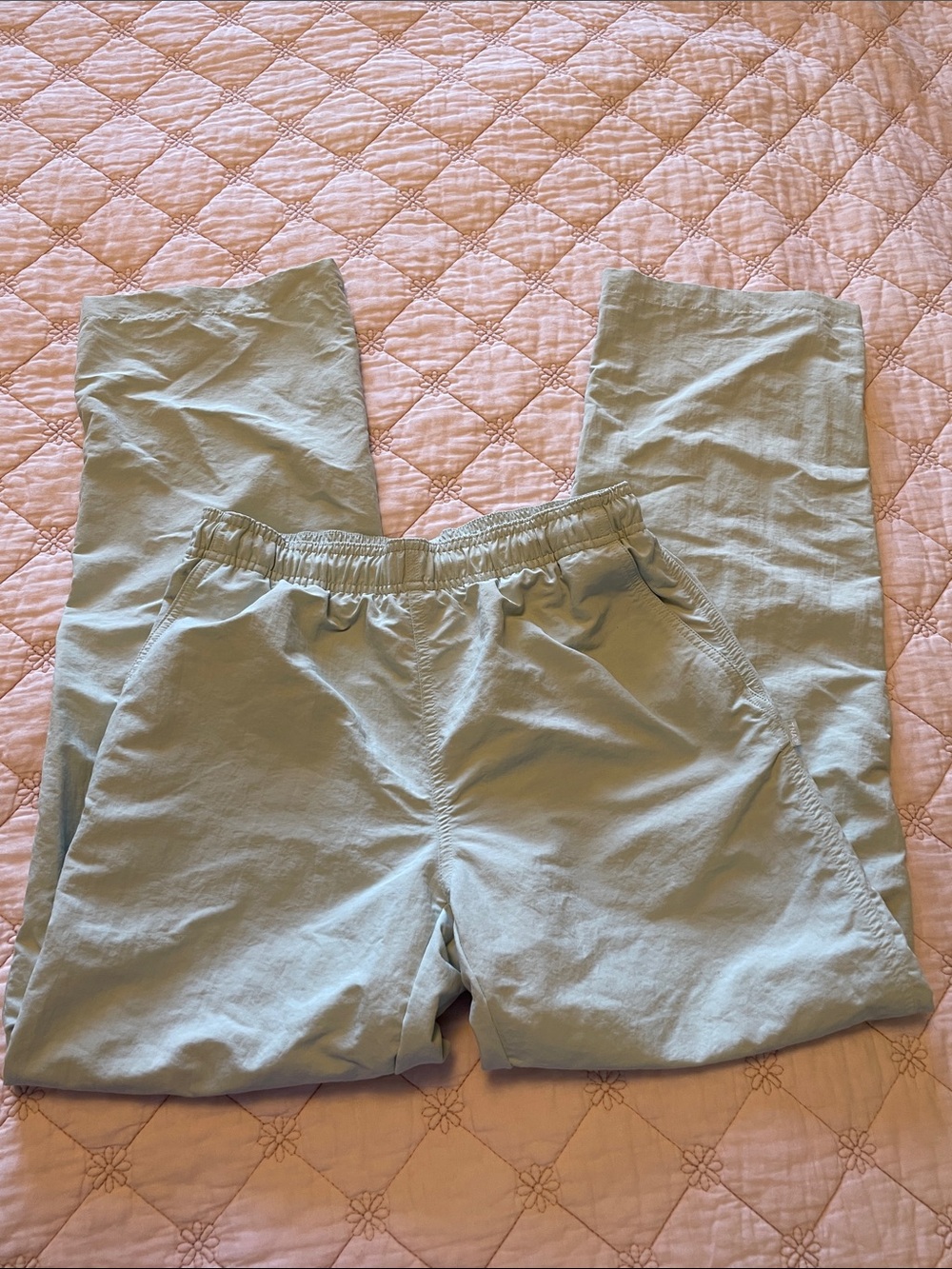 Aritzia TNA parachute pants
